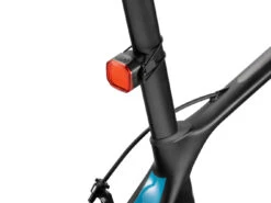 Eclairage Cast 30 Combo 9 Eclairage Cast 30 Combo -Vélo Équipement Magasin CAST 30 COMBO 400000222 4