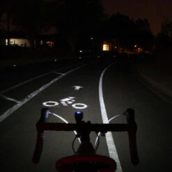 Eclairage Avant Vélo LED NiteRider Lumina Micro 900 Lumens 13 Eclairage Avant Vélo LED NiteRider Lumina Micro 900 Lumens -Vélo Équipement Magasin eclairage avant velo led niterider lumina micro 900 lumens full 6