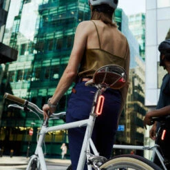 Feu Stop Arrière Vélo Automatique USB Burner Brake 11 Feu Stop Arrière Vélo Automatique USB Burner Brake -Vélo Équipement Magasin feu stop arriere velo automatique usb burner brake full 4