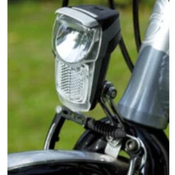 Busch-mueller Feu Sur Fourche Vélo Chargement USB IQ Eyro Busch And Muller -Vélo Équipement Magasin feu sur fourche velo chargement usb iq eyro busch and muller full 5