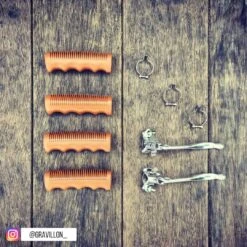 Poignées De Frein Vélo Classique Acier - La Paire 11 Poignées De Frein Vélo Classique Acier - La Paire -Vélo Équipement Magasin poignees vintage velo gravillon 8a8dbd61 5baf 496f 80c5 a038fc81faa7