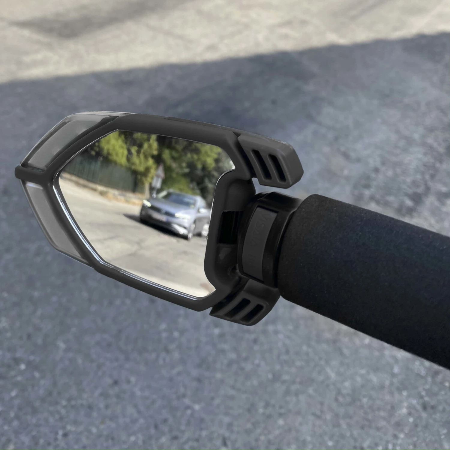 Rétroviseurs Clignotants Pour Vélo Et Trottinette QLÏR Visaia Bike 4 Rétroviseurs Clignotants Pour Vélo Et Trottinette QLÏR Visaia Bike – Image 2